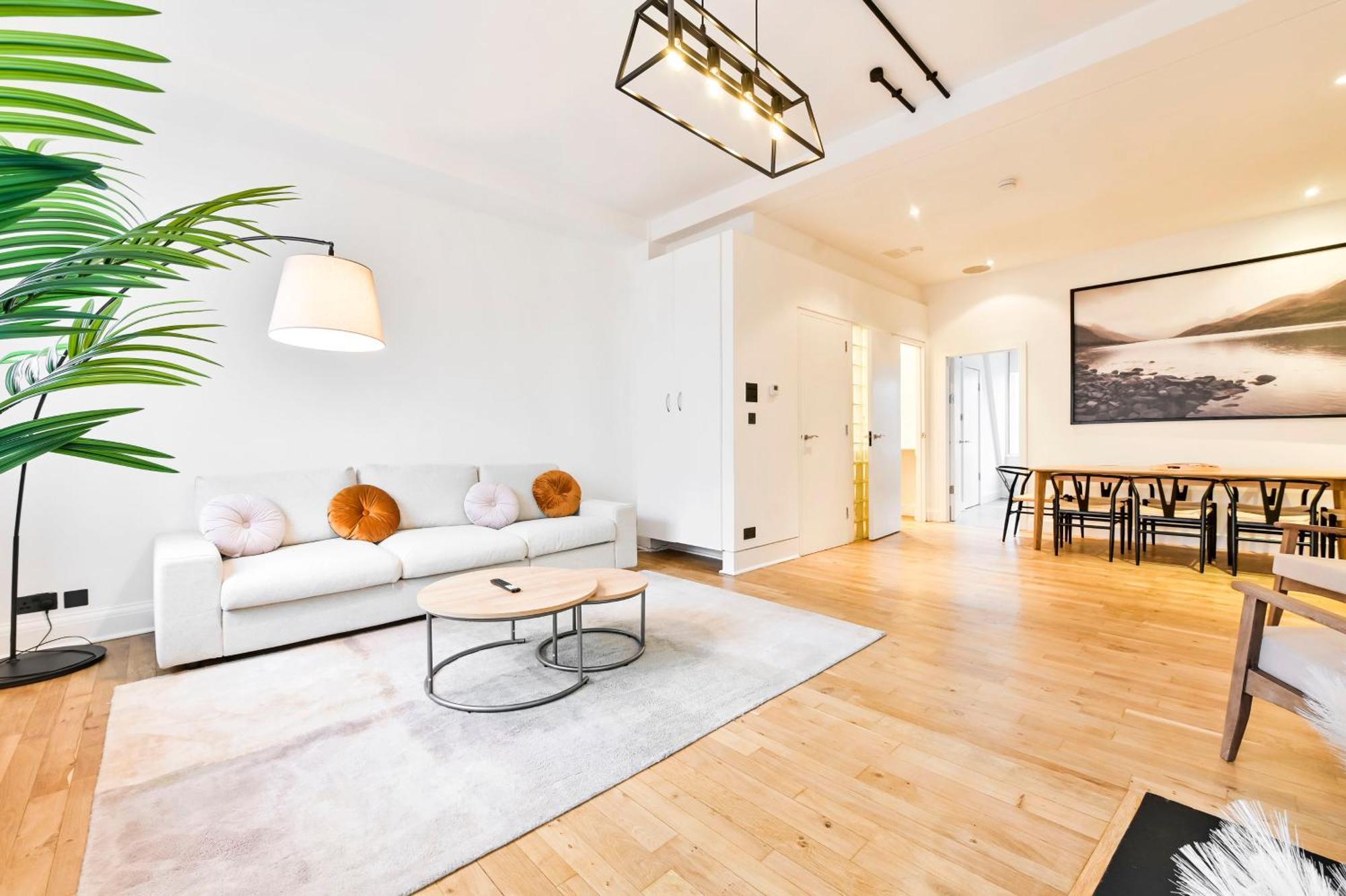 Amazing 3 Bed Great Portland Street Londres